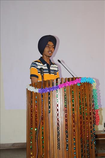 Mehtab Singh, student from PAU, Ludhiana talked about the current cultural perceptions with striking sonnet.