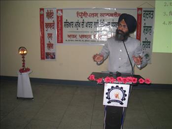 Dr. Varinderpal Singh in his passionate speech to inspire the teachers to take up the responsibility for moral reconstruction of society.