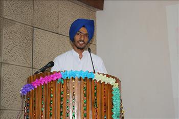 Mohkam Singh, student from PAU, Ludhiana recited a beautiful poem giving awakening call to the masses.