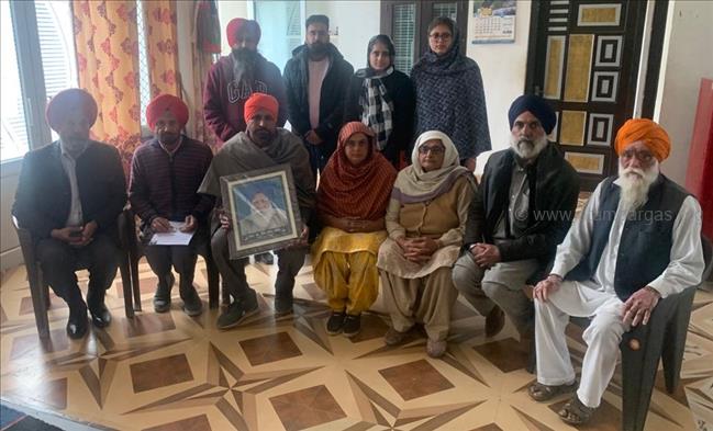 Support to the family of late Sukha Singh