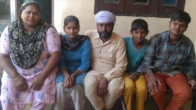 Support to the family of late Barkat Singh
