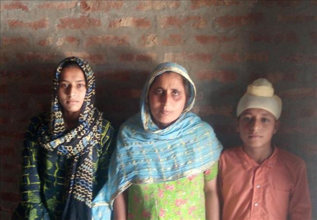 Financial &amp; Moral Support to the Family of S. Dhan Singh<span style="color: rgb(33, 37, 41); font-family: &quot;Open Sans&quot;, Arial, sans-serif; background-color: rgb(253, 253, 253);">, Martyr Farmers Agitation</span>
