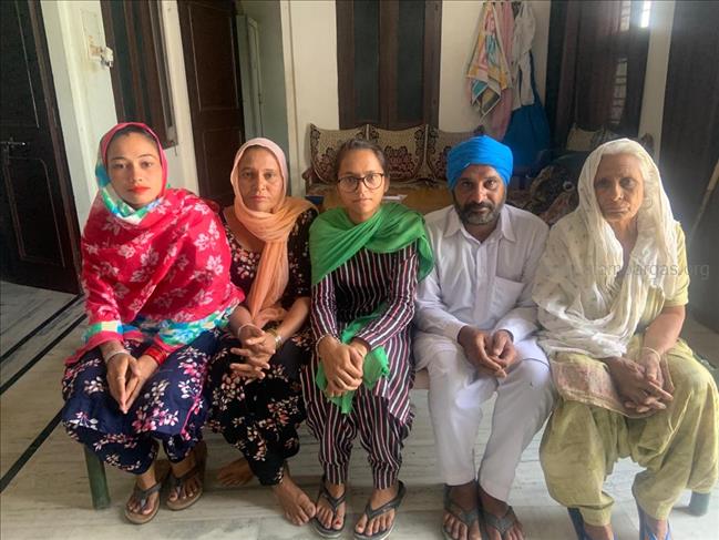 Support to the family of late Jagdev Singh