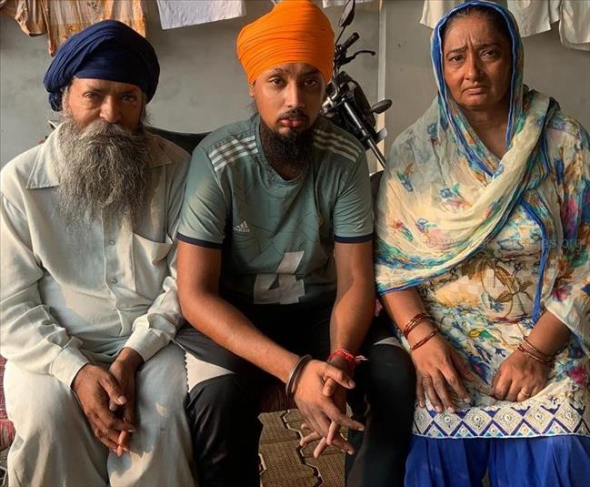 Support to the family of late Avtar Singh