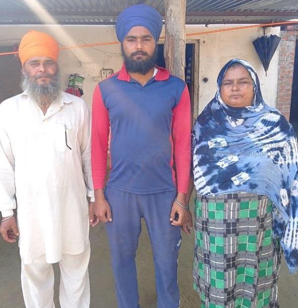 Support to the family of late Gurvinder Singh