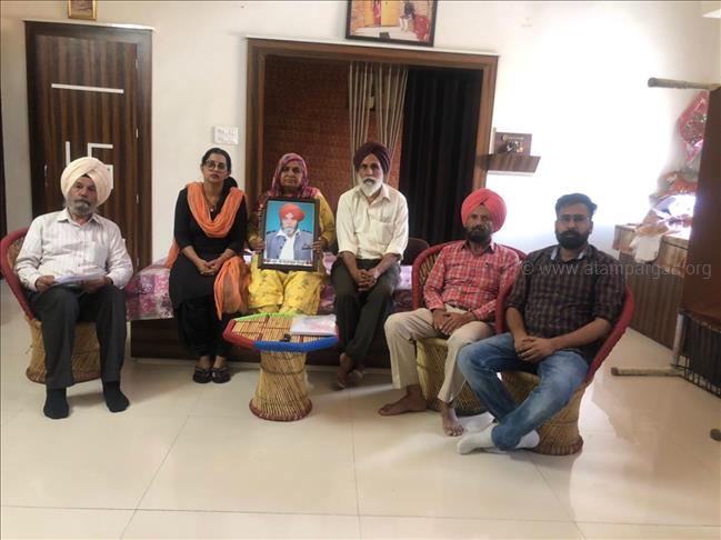 Support to the family of late Sukhpal chand