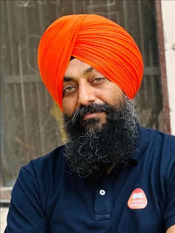 Ravinder Singh